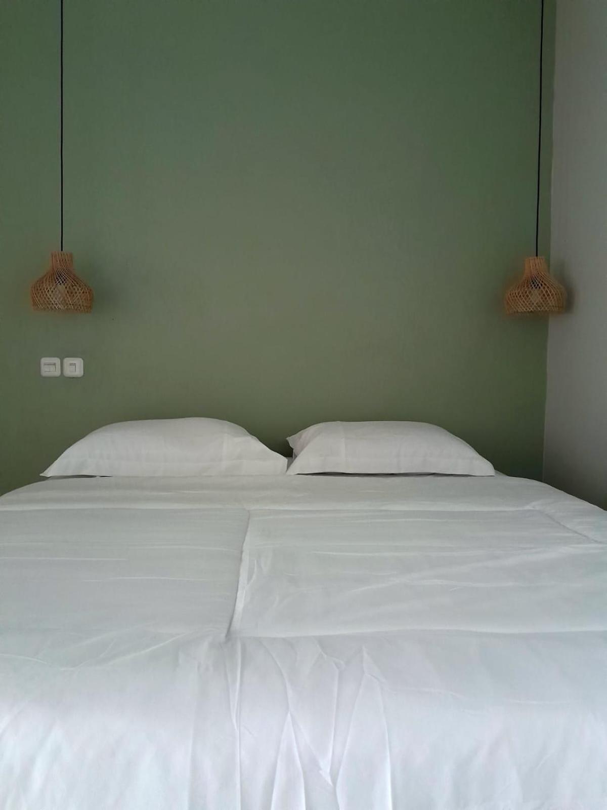 Anik Homestay & Dormy Batukaras Exterior photo